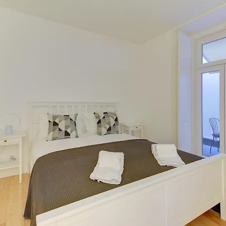 Modern&spacious Delight In Estrela By Innkeeper Lisboa